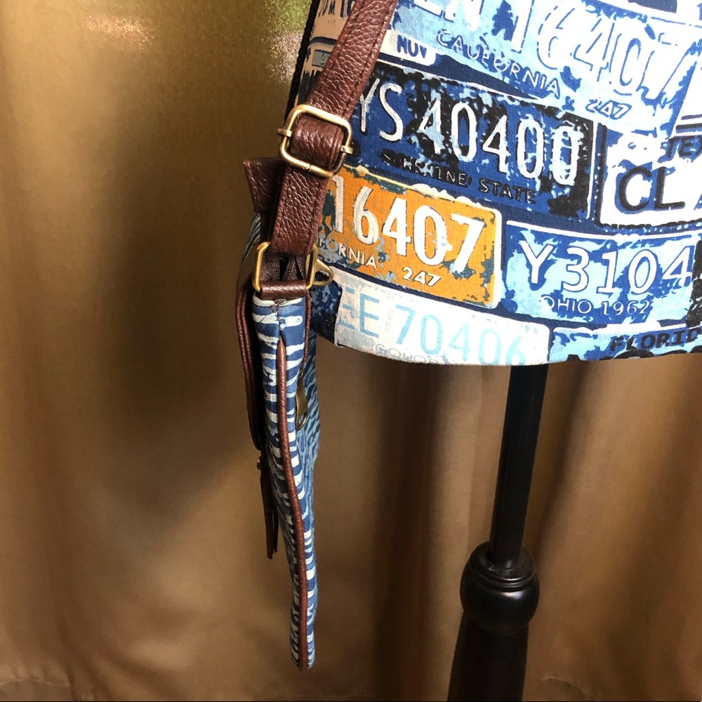 Blue Wave Pattern Adjustable Crossbody Purse Bag - image 5